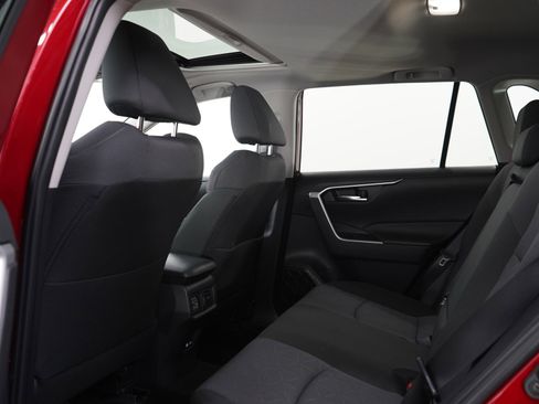 Used 2025 Toyota RAV4 XLE w/ Convenience Package image 19