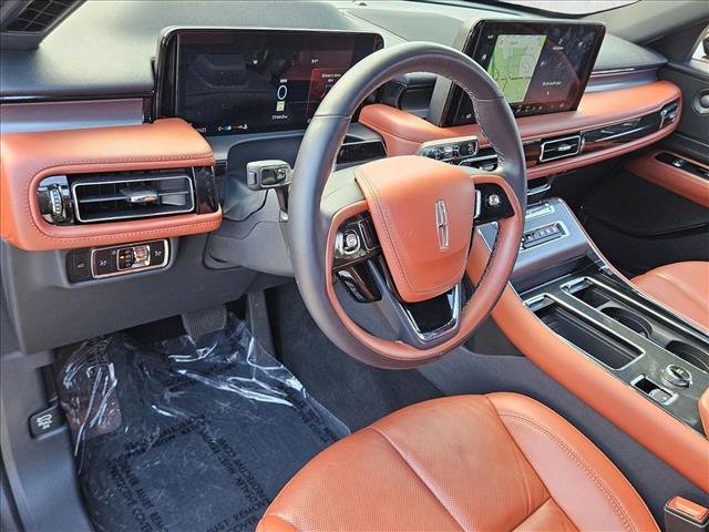 Used 2025 Lincoln Aviator Reserve w/ Jet Appearance Package RWD image 10