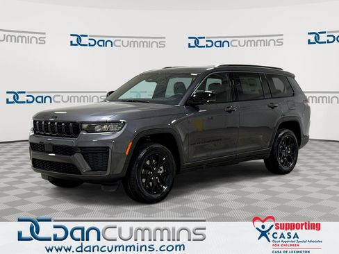 New 2026 Jeep Grand Cherokee L 4WD image 1