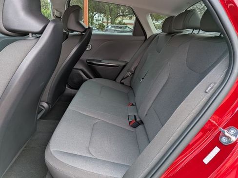 New 2025 Kia K4 FWD image 6