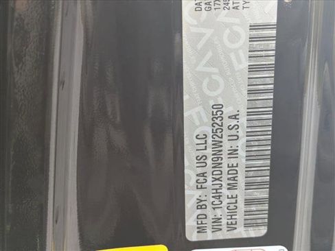 Used 2022 Jeep Wrangler Unlimited Sport image 24