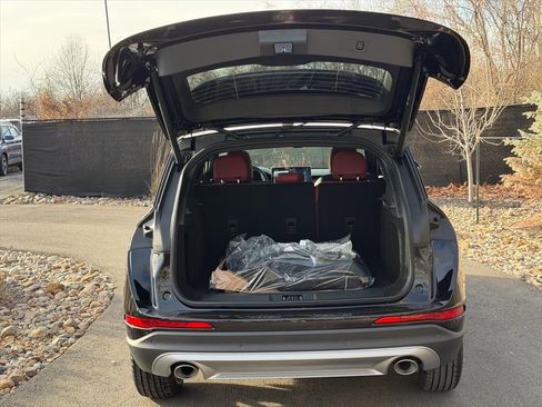 New 2026 Lincoln Corsair Reserve image 16