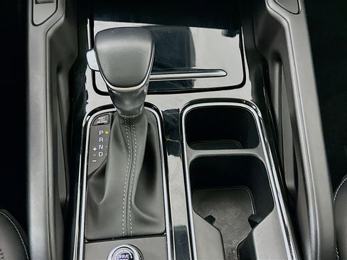Used 2025 Kia Telluride S image 25