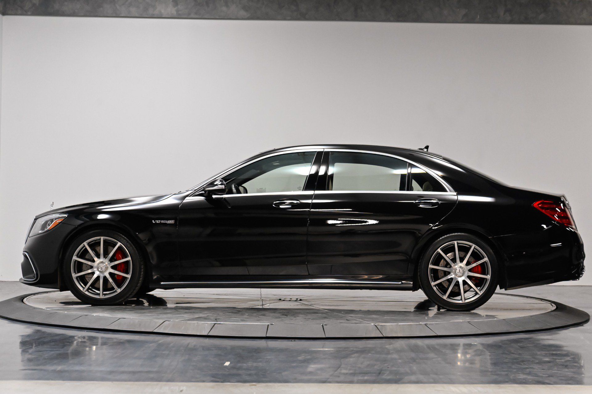 Used 2020 Mercedes-Benz S 63 AMG 4MATIC Sedan image 17