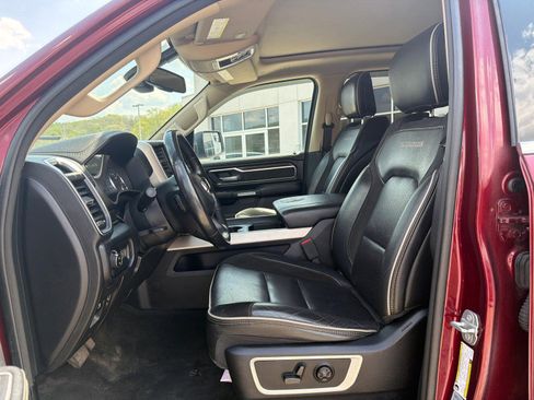 Used 2020 RAM 1500 Laramie AWD/4WD image 15