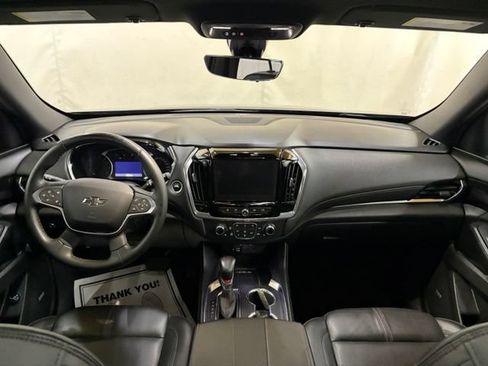 Used 2023 Chevrolet Traverse RS AWD/4WD image 29