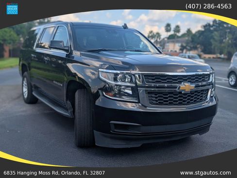 Used 2019 Chevrolet Suburban LT image 7