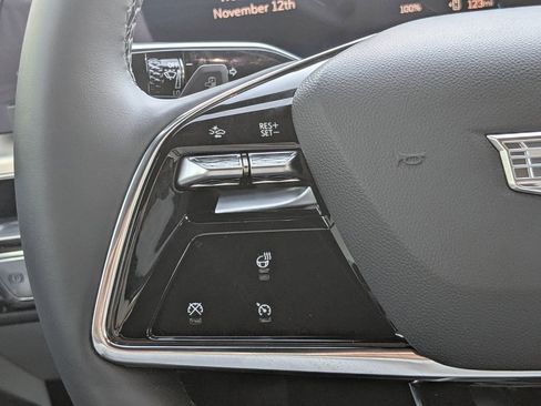 New 2025 Cadillac Lyriq Luxury w/ LPO, Floor Liner Package image 29