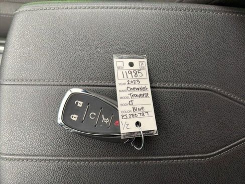 Certified 2023 Chevrolet Traverse LT image 41
