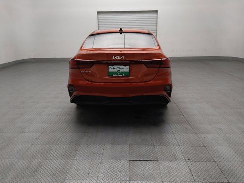 Used 2023 Kia Forte LXS w/ LXS Technology Package FWD image 7