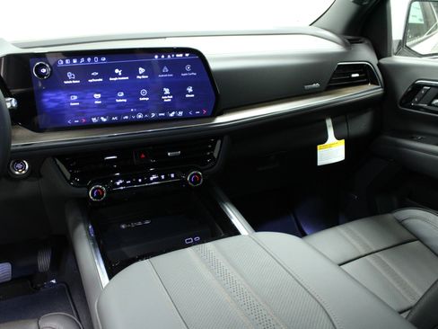 New 2025 Chevrolet Tahoe High Country image 21