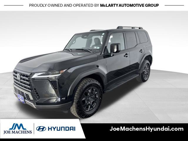 Used 2024 Lexus GX 550 AWD/4WD image 2