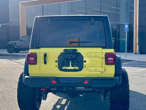 Used 2023 Jeep Wrangler Unlimited Rubicon w/ LED Lighting Group image 6