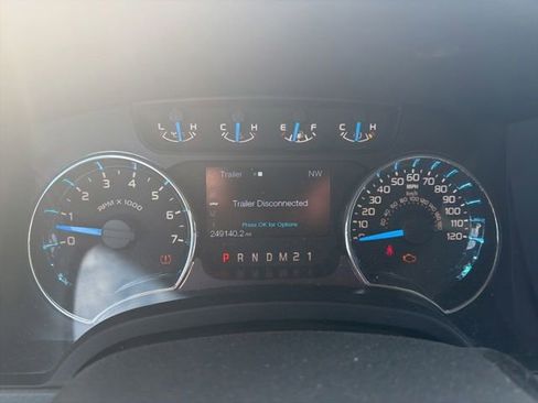 Used 2014 Ford F150 XLT w/ Equipment Group 302A Luxury RWD image 16