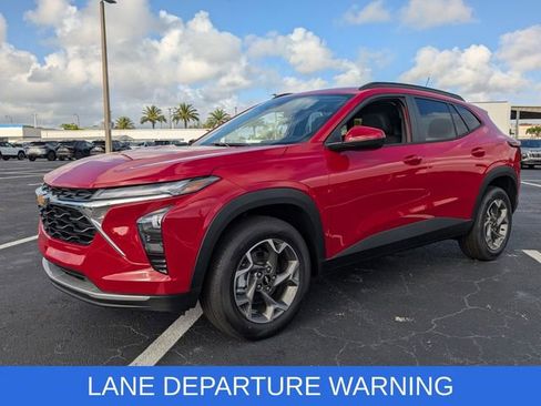 Used 2026 Chevrolet Trax LT w/ Driver Confidence Package image 3