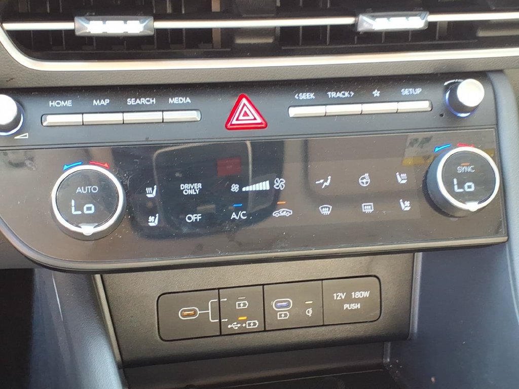 Used 2025 Hyundai Sonata Limited FWD image 20