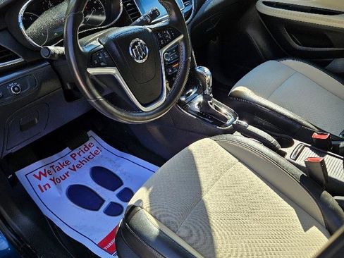 Used 2020 Buick Encore Preferred image 7