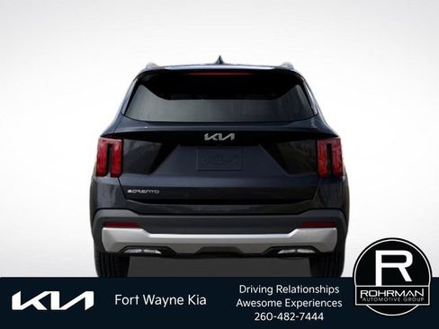 New 2026 Kia Sorento S FWD image 6