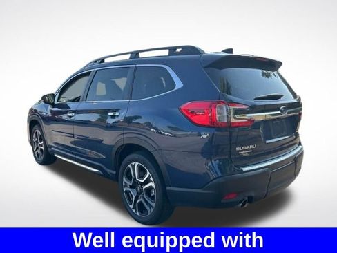 Used 2025 Subaru Ascent Touring AWD/4WD image 3