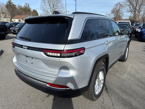 New 2025 Jeep Grand Cherokee Laredo X w/ Trailer Tow Package image 6