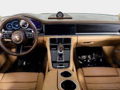 Used 2023 Porsche Panamera 4 Platinum Edition w/ Assistance Package image 37