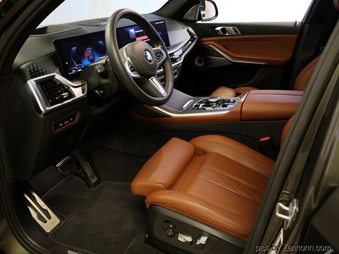 Certified 2026 BMW X7 M60i image 11