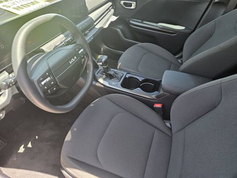 New 2026 Kia K4 FWD image 9