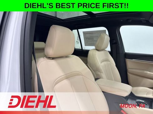 New 2025 Jeep Grand Cherokee Limited w/ Black Appearance Package AWD/4WD image 14