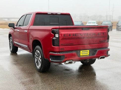 Used 2023 Chevrolet Silverado 1500 High Country w/ Technology Package image 6