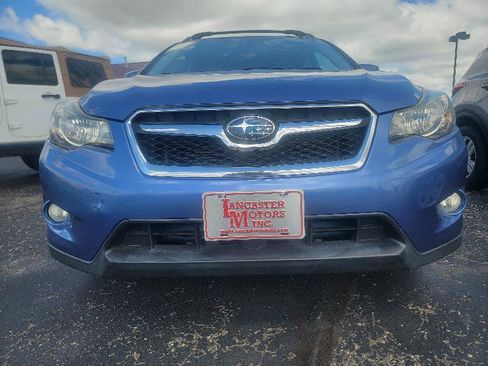 Used 2014 Subaru Crosstrek 2.0i Premium w/ Moonroof Package AWD/4WD image 3