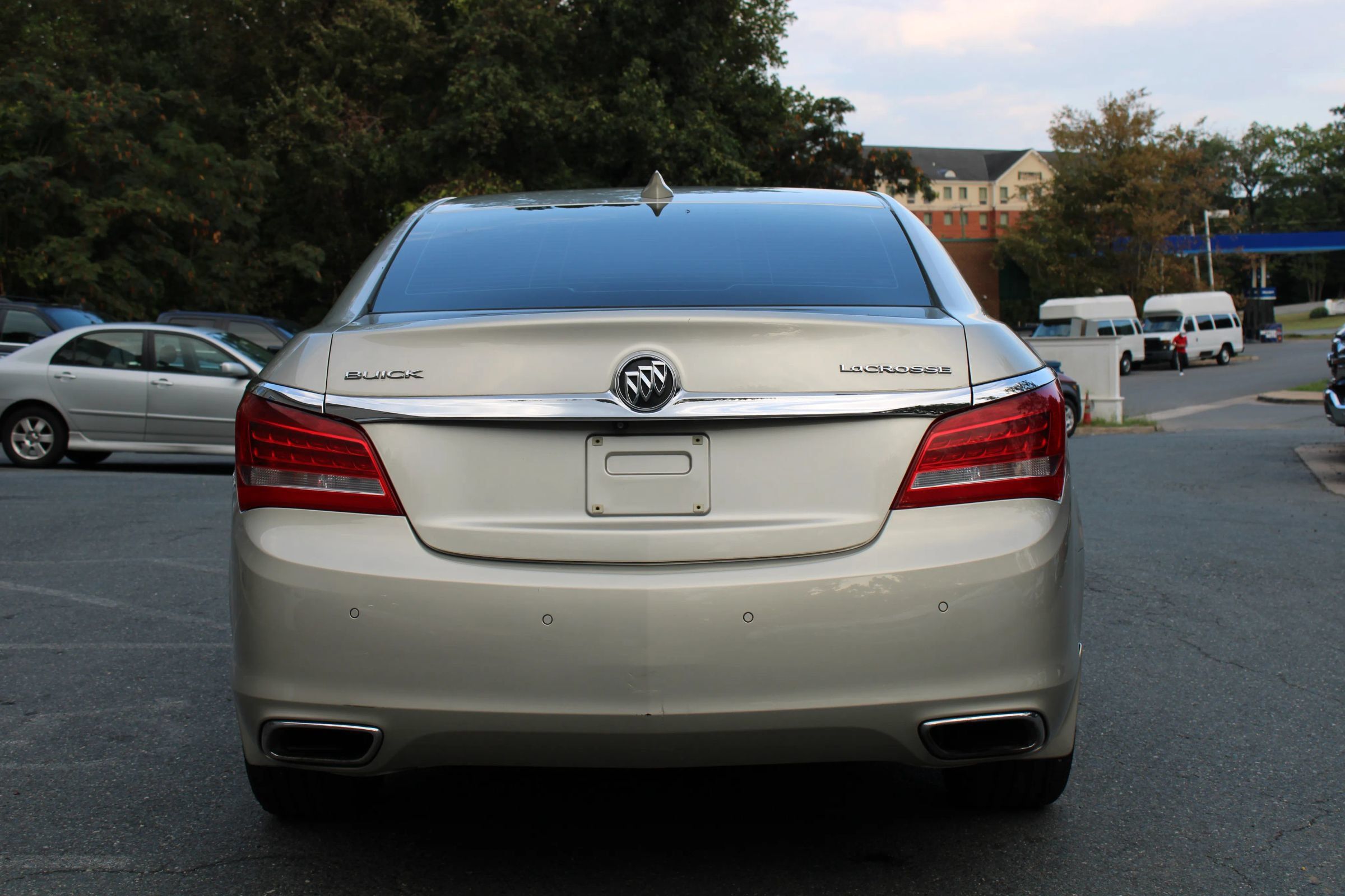 Used 2016 Buick LaCrosse Leather FWD image 6