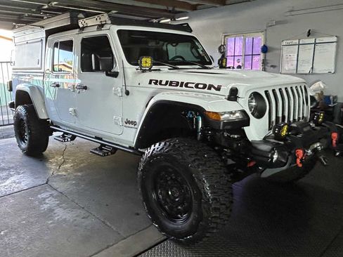 Used 2022 Jeep Gladiator Rubicon image 1