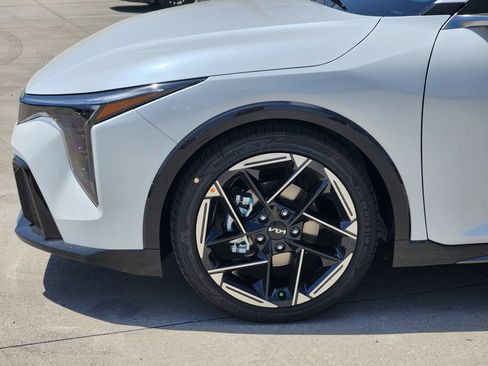 New 2026 Kia K4 EX w/ GT-Line Premium Package FWD image 7