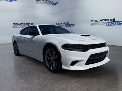 Used 2023 Dodge Charger GT RWD image 3