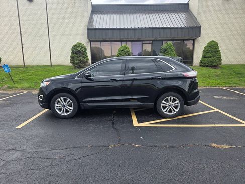 Used 2018 Ford Edge SEL w/ Equipment Group 201A FWD image 2