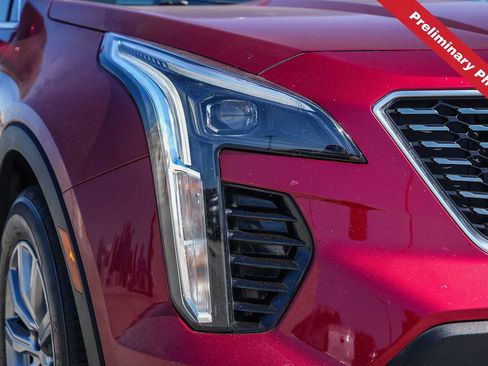 Used 2020 Cadillac XT4 Premium Luxury FWD image 3