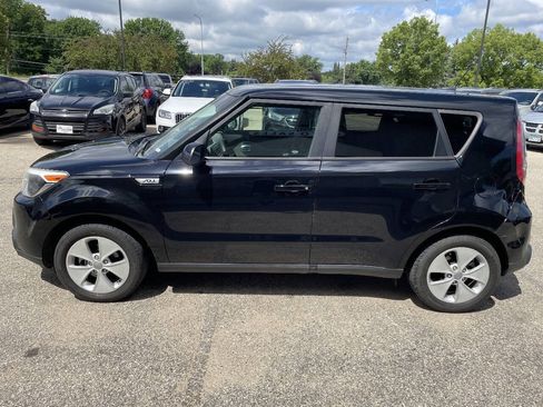 Used 2016 Kia Soul FWD image 5