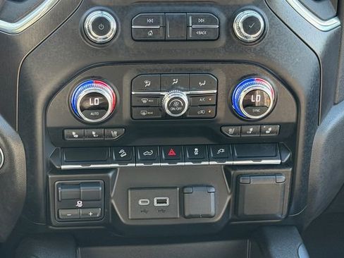 Certified 2021 GMC Sierra 1500 AT4 AWD/4WD image 19