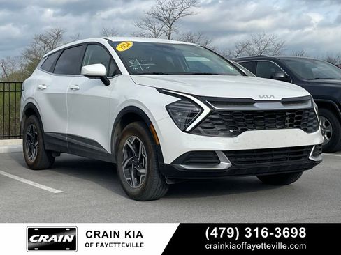 Certified 2024 Kia Sportage LX image 1