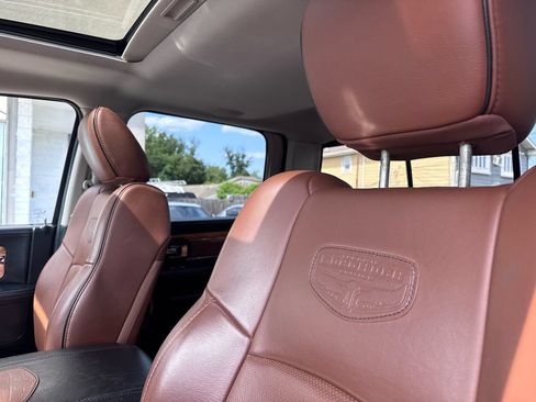Used 2016 RAM 1500 Laramie Longhorn w/ Convenience Group AWD/4WD image 16
