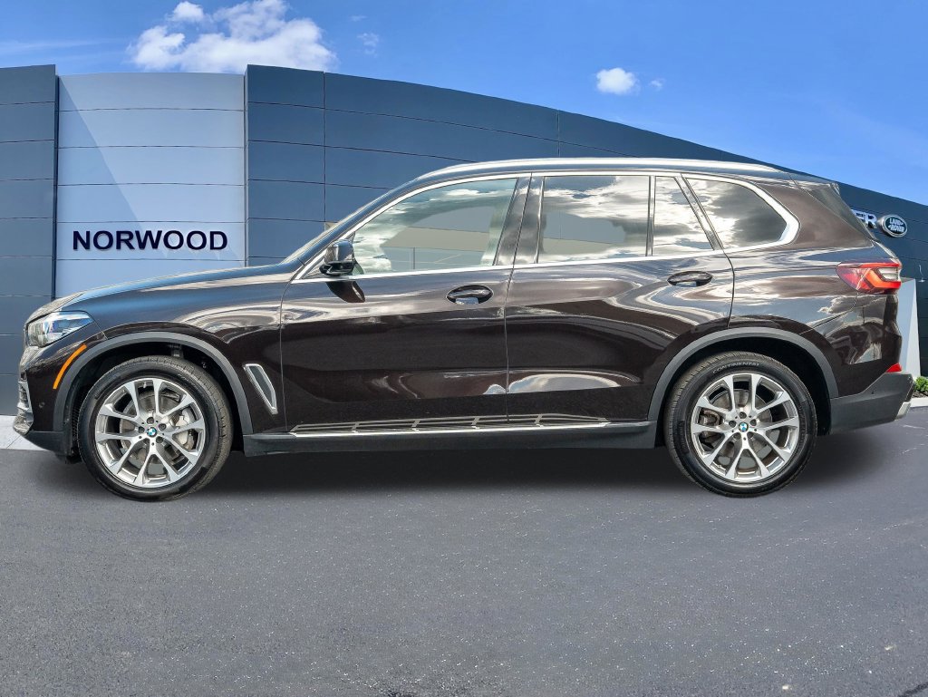 Used 2022 BMW X5 xDrive40i w/ Premium Package AWD/4WD image 7