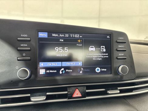 Used 2023 Hyundai Elantra SEL FWD image 12