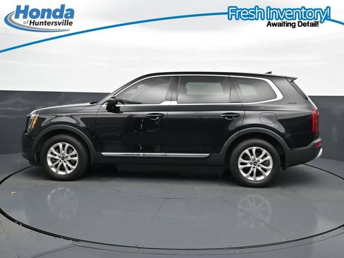 Used 2022 Kia Telluride LX FWD image 6