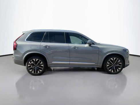 New 2026 Volvo XC90 T8 Ultra w/ Protection Package Premier AWD/4WD image 8