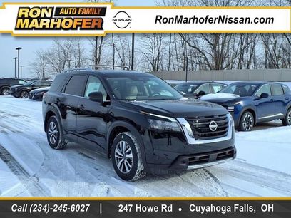 New 2025 Nissan Pathfinder SL