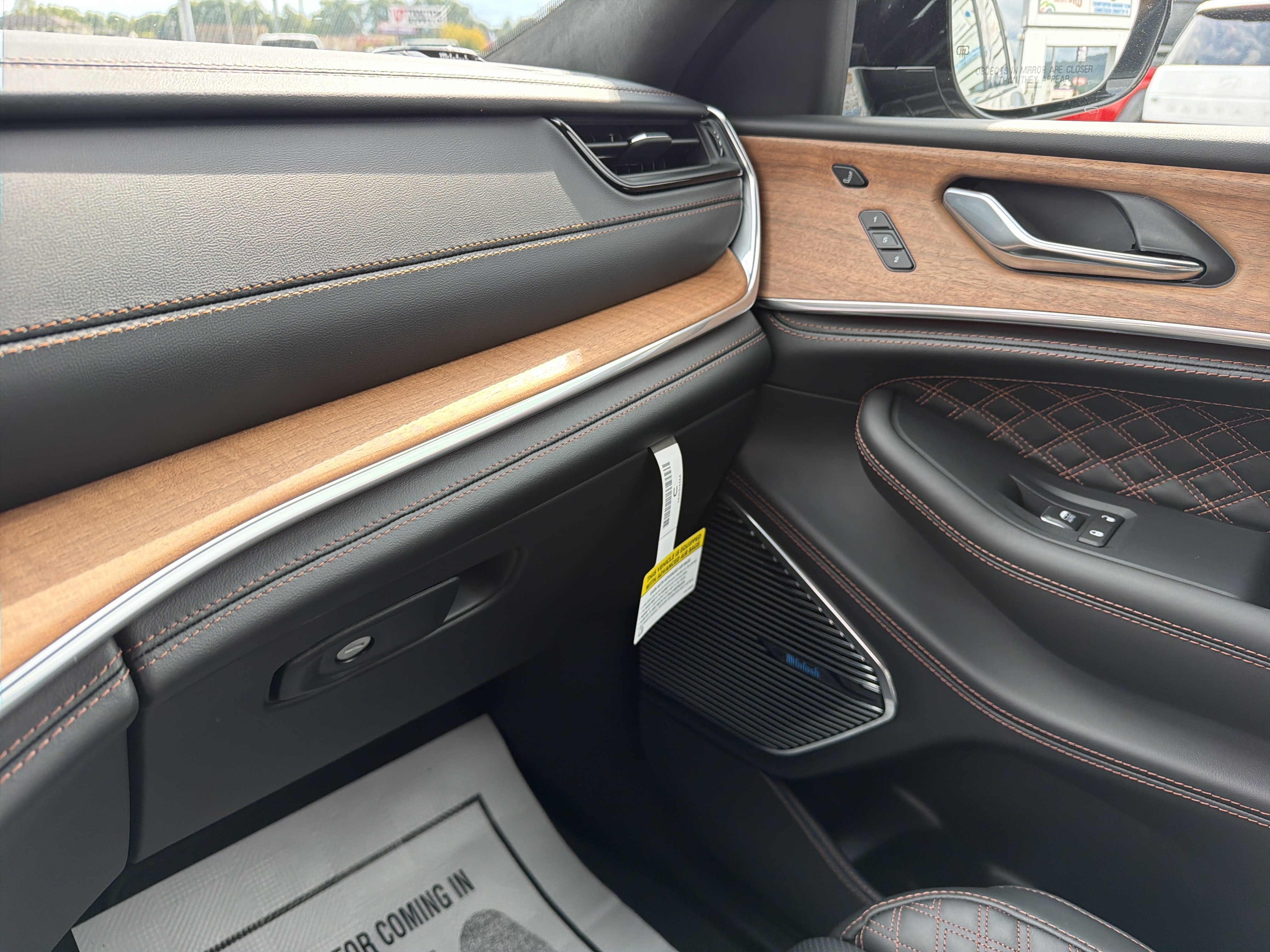 New 2027 Jeep Grand Cherokee Summit AWD/4WD image 24