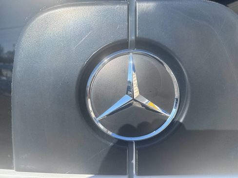 Used 2012 Mercedes-Benz Sprinter 2500 image 14