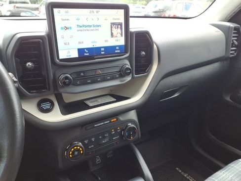 Used 2023 Ford Bronco Sport Heritage w/ Heritage Convenience Package AWD/4WD image 27