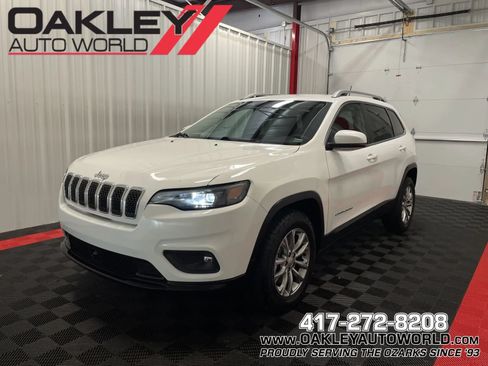Used 2021 Jeep Cherokee Latitude Plus AWD/4WD image 1