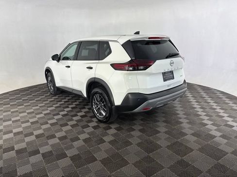 Used 2023 Nissan Rogue S AWD/4WD image 7